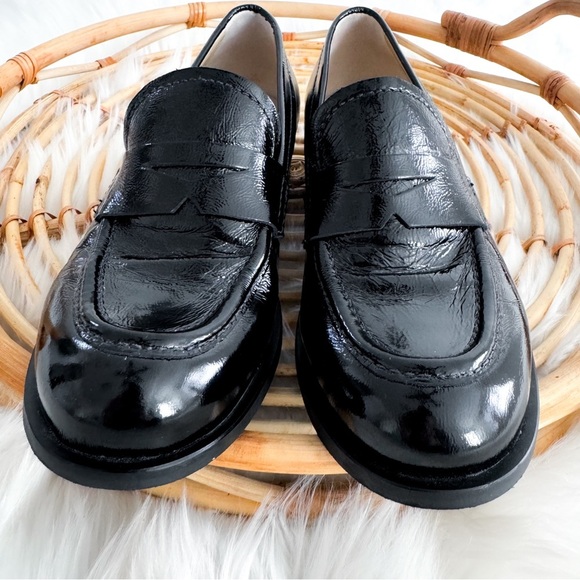 La Canadienne Women's Dominic Slip On Loafer Flats Black Slip On Platform - Picture 9 of 13